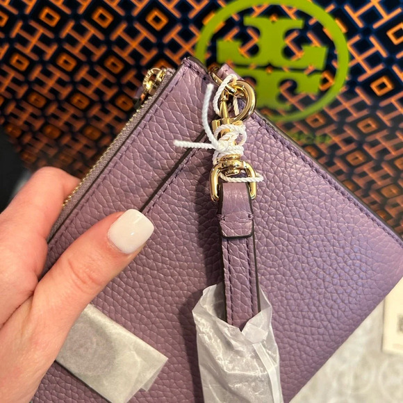 Tory Burch Chelsea Wristlet Bag Allium Gold Purple - Picture 4 of 10